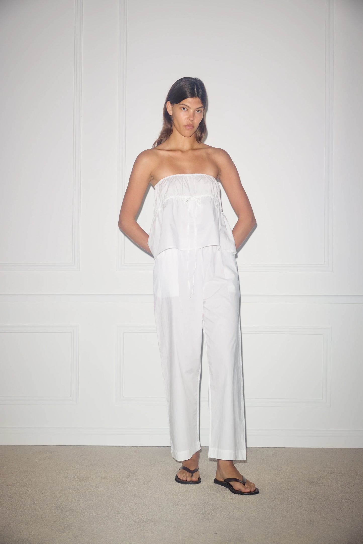 Deiji Studios - Ease Trouser in white