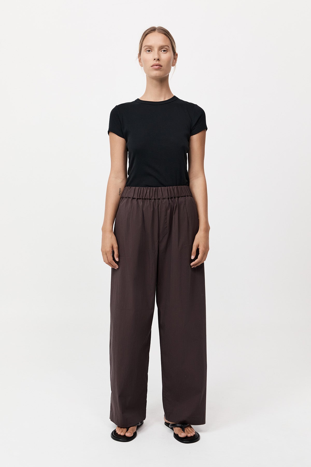 St. Agni Relaxed Pants in Chocolate Brown